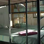 Hostel Lima Sol House *