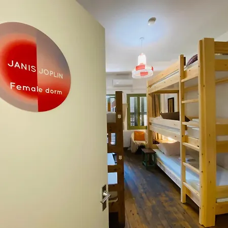 Lima Sol House Hostel