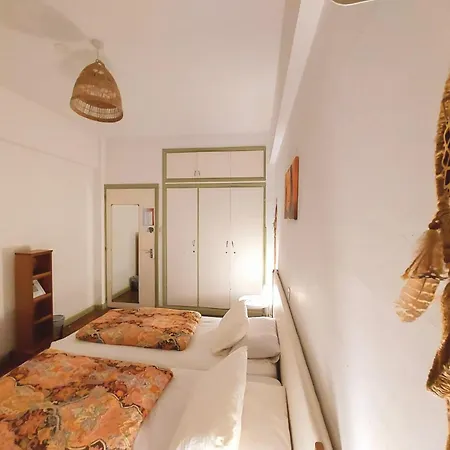 Lima Sol House Hostel *