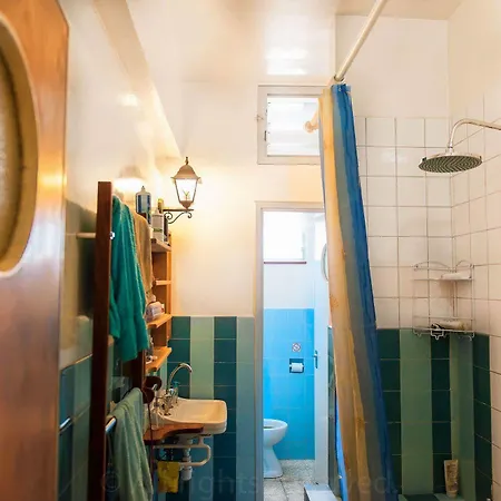 Hostel Lima Sol House *