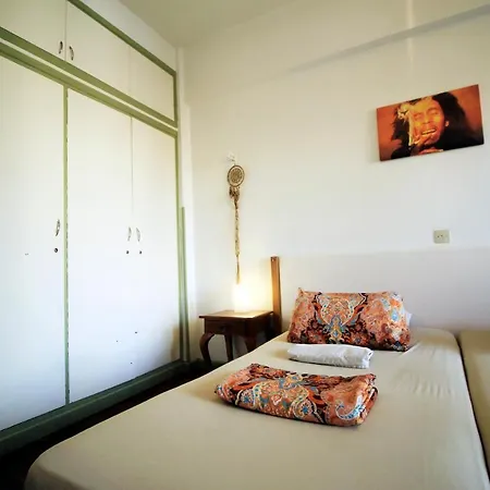 호스텔 Lima Sol House 레메소스