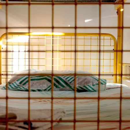 Lima Sol House 레메소스