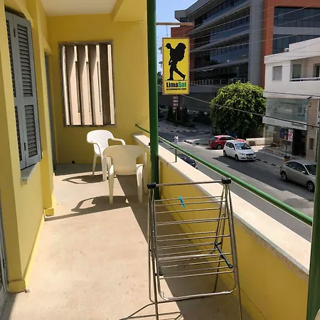 Lima Sol House Hostel