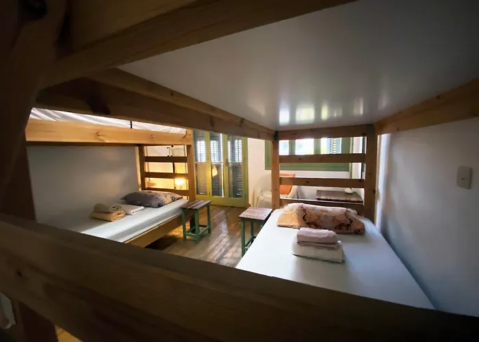 אכסניה Lima Sol House *