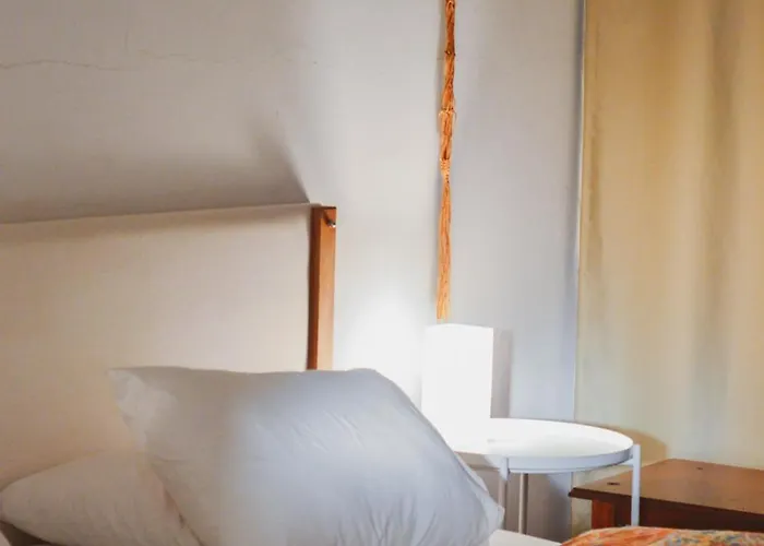 Hostal Lima Sol House