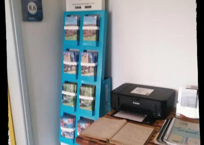 Hostal Lima Sol House